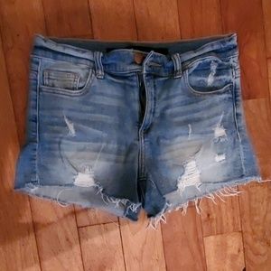 Harper distressed shorts